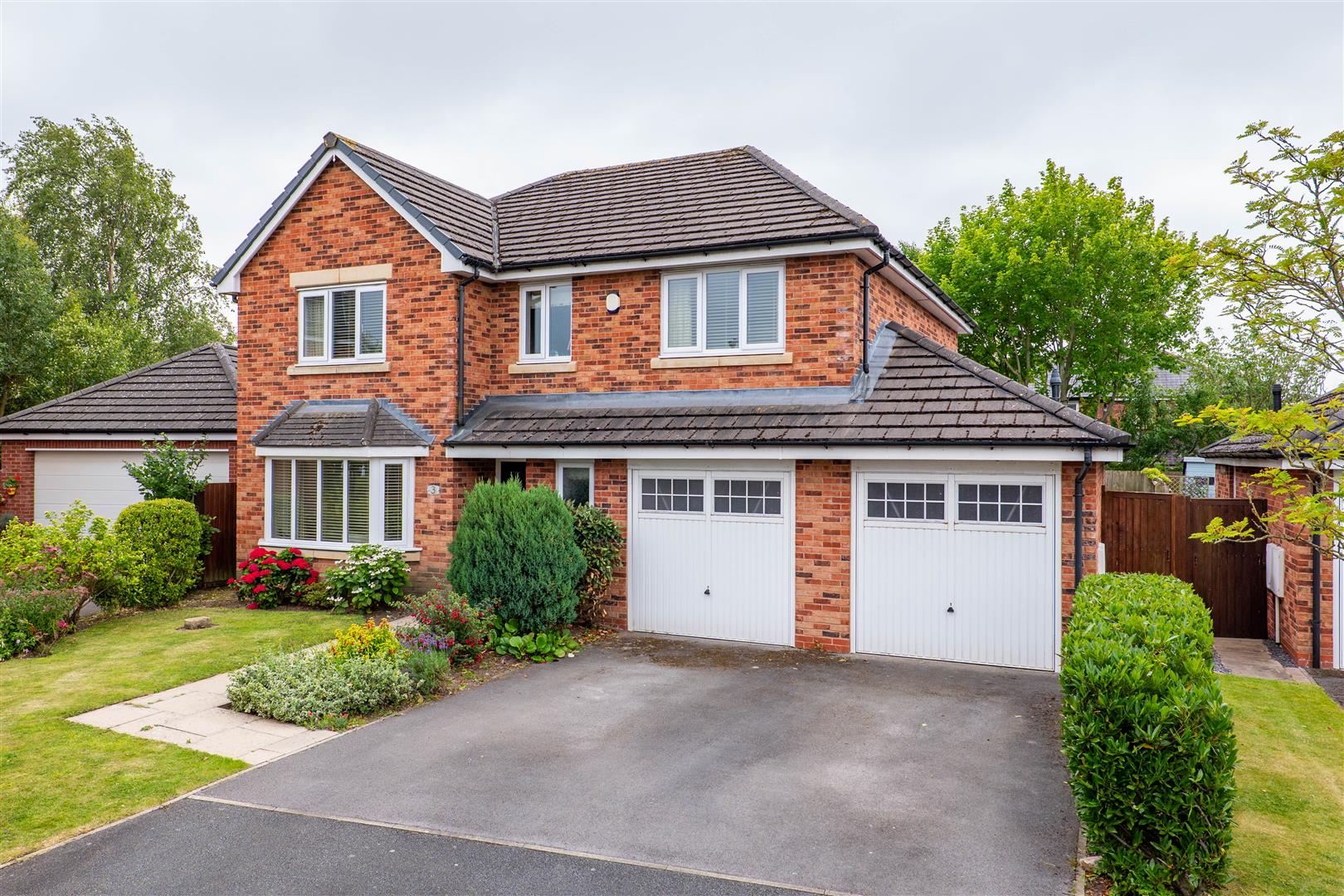 4 bed property in Partridge Close, Preston